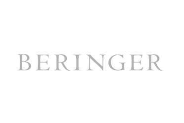 A black and white image of the word beringer.